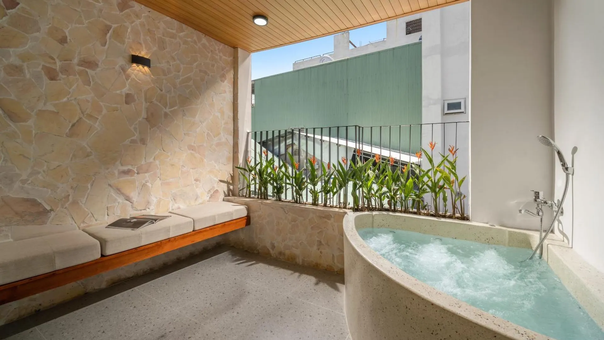 Holiday home June House - Walk To Dragon Bridge Da Nang Vietnam